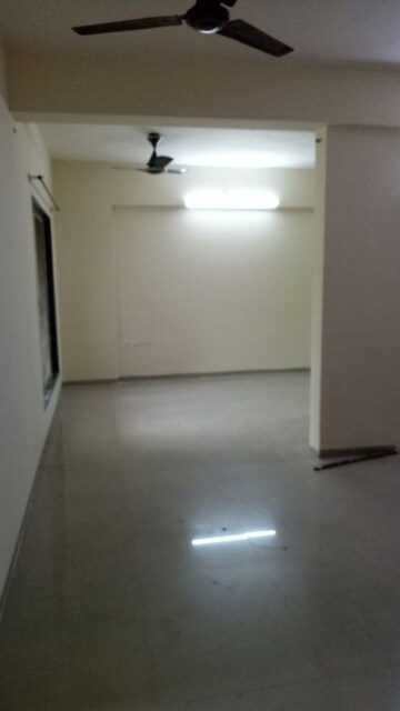 Room in 2 BHK Apartment at Aishwaryam Ventures, Pimpri Chinchwad Pcmc – for Rent