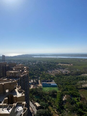 2 BHK Apartment – Exterior View View at Malad West - for Rent