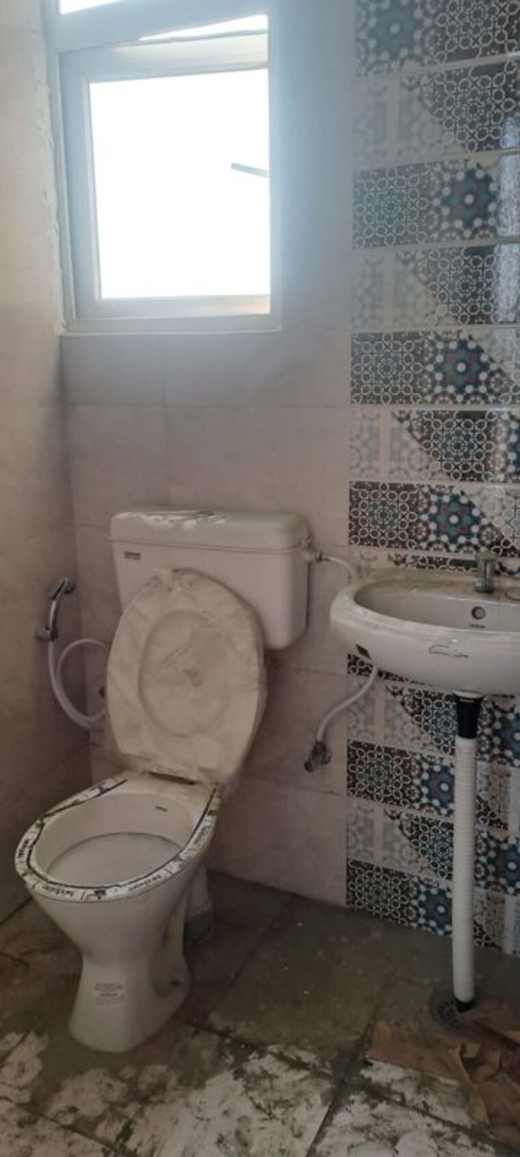 Bathroom, signature-global-proxima-phase-2 2 Bedroom 598 Sq.Ft. Apartment In Sector 89 Gurgaon 10122228