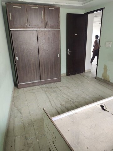 Bathroom in 4 BHK Builder Floor at Badkhal Village – for Rent