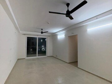 Room in 3 BHK Apartment at Bhartiya City Nikoo Homes 4, Thanisandra Main Road – for Rent
