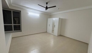 Room in 3 BHK Apartment at Bhartiya City Nikoo Homes 4, Thanisandra Main Road – for Rent
