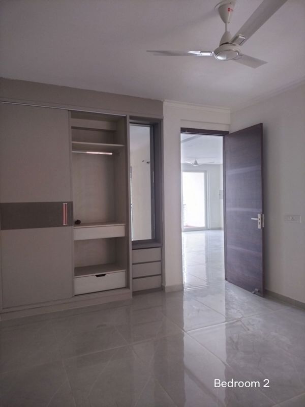 3 BHK + Extra Room Apartment For Rent in Patiala Road