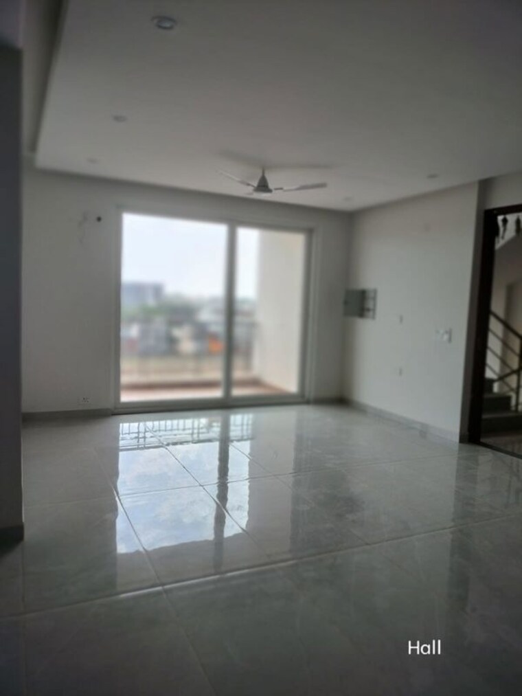 Room, patiala road 3 Bedroom 1350 Sq.Ft. Apartment In Patiala Road Zirakpur 10122273