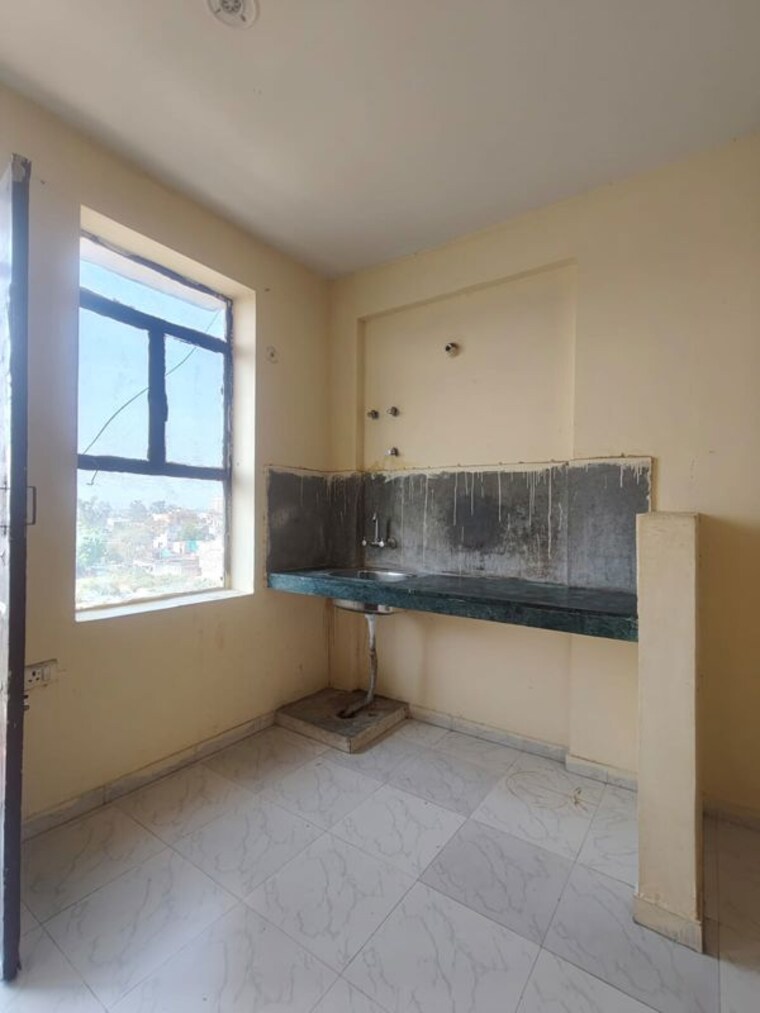 Room, gomti nagar 1 Bedroom 410 Sq.Ft. Apartment In Gomti Nagar Lucknow 10122274