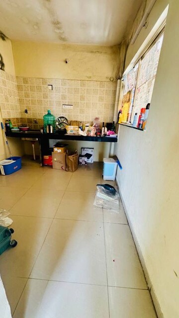 Team Area in 1 BHK Apartment at Kothrud – for Rent