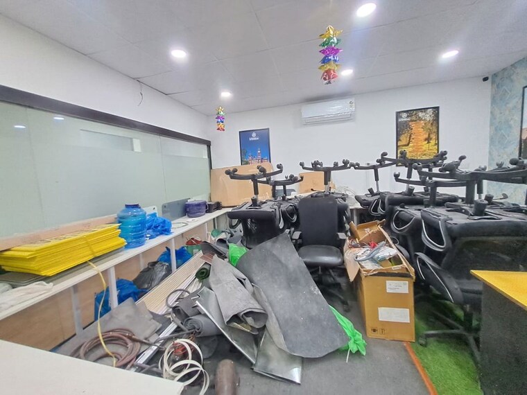 Team Area, sector 63 Commercial Office Space 1500 Sq.Ft. In Sector 63 Noida 10122246