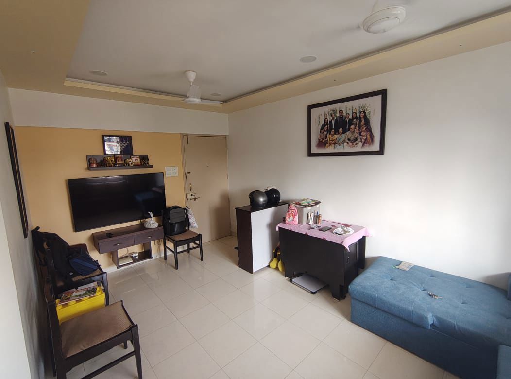 1 BHK + Pooja Room,Servant Room,Study Room,Extra Room Apartment For Rent in Mahatma Society