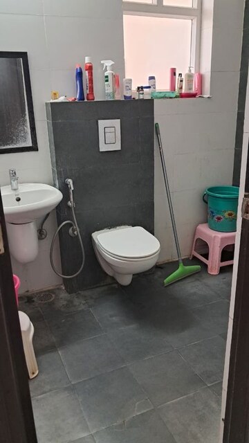 Team Area in 2 BHK Apartment at Altura Apartments, Ghazipur – for Rent