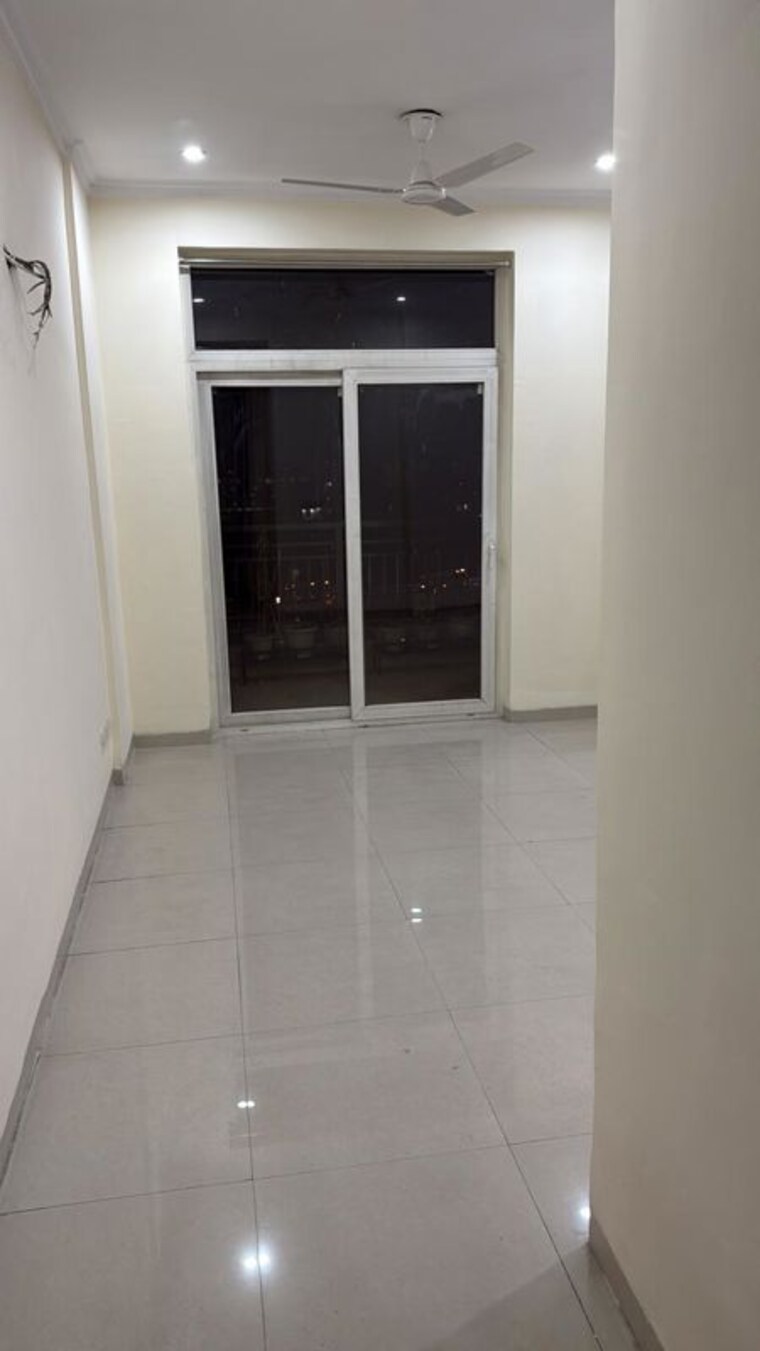 Room, altura-apartments 2 Bedroom 1100 Sq.Ft. Apartment In Ghazipur Zirakpur 10122326