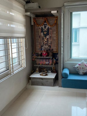 Living Room in 3 BHK Apartment at Kondapur – for Rent