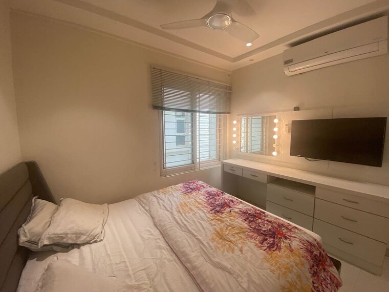 Bedroom, kondapur 3 Bedroom 1825 Sq.Ft. Apartment In Kondapur Hyderabad 10122322