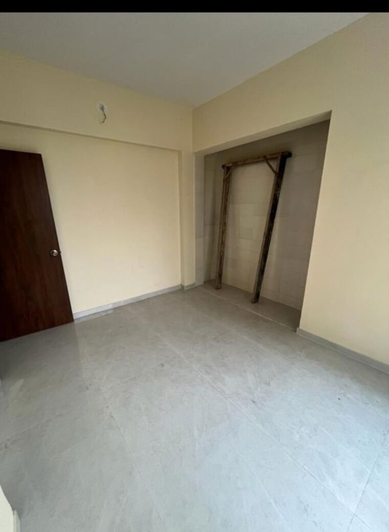 Room, kopri 1 Bedroom 600 Sq.Ft. Apartment In Kopri Thane 10122356