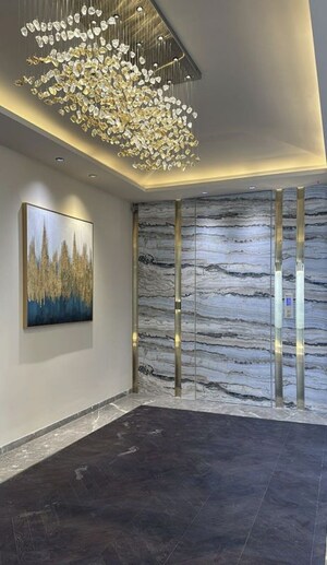 Room in 4 BHK Apartment at MJ 81 Aureate, Bandra West – for Sale