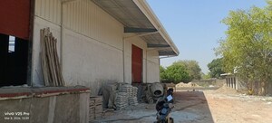 Parking in  Warehouse at Runkata – for Rent