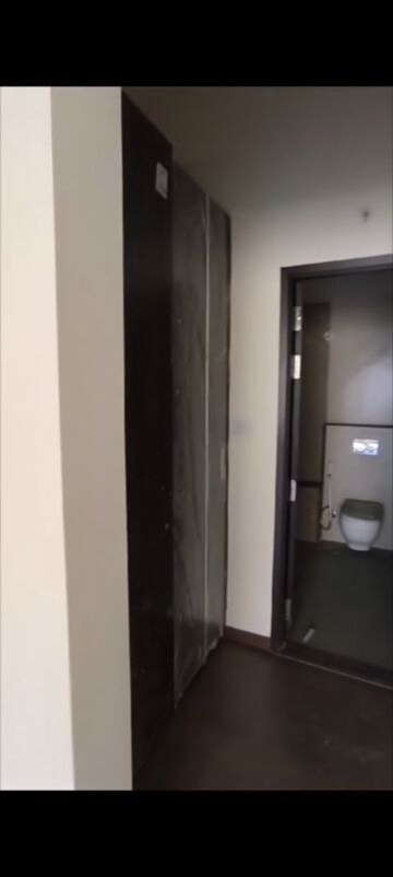 Bathroom in 3.5 BHK Apartment at Wave Amore, Sector 32 – for Sale