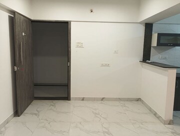 Room in 1 BHK Apartment at Suvan Shades, Mundhwa – for Rent