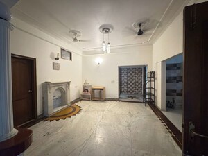 Bedroom in 3 BHK Builder Floor at Sector 23a – for Rent