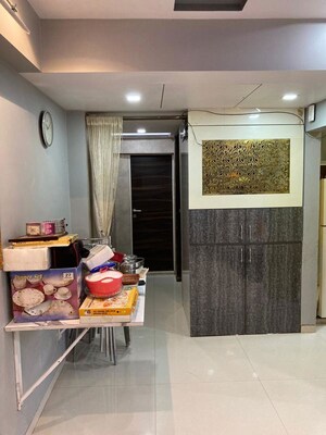 Furnished Amenities in 1 BHK Apartment at Omkar Vive, Kurla – for Rent