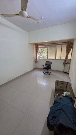 1 BHK + Extra Room Apartment For Rent in Bhandup East