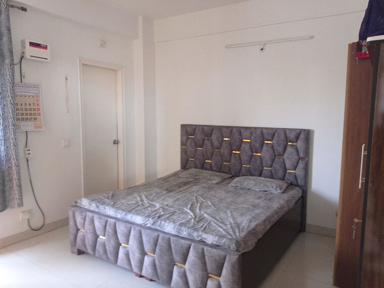 Bedroom, oxirich-sunskriti-2 1 Bedroom 700 Sq.Ft. Apartment In Sector 33 Bhiwadi 10036578