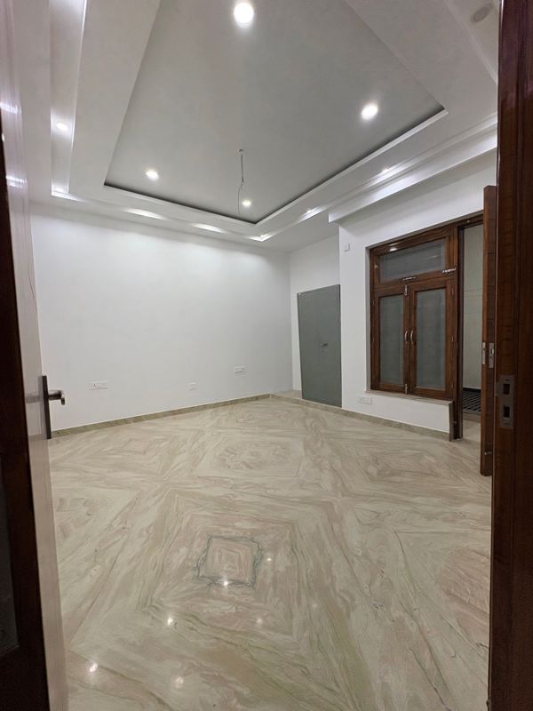 3 BHK + Pooja Room Independent House For Rent in Sector 45