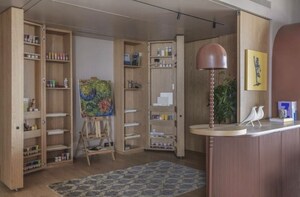 Living Room in 4 BHK Apartment at MJ 81 Aureate, Bandra West – for Rent