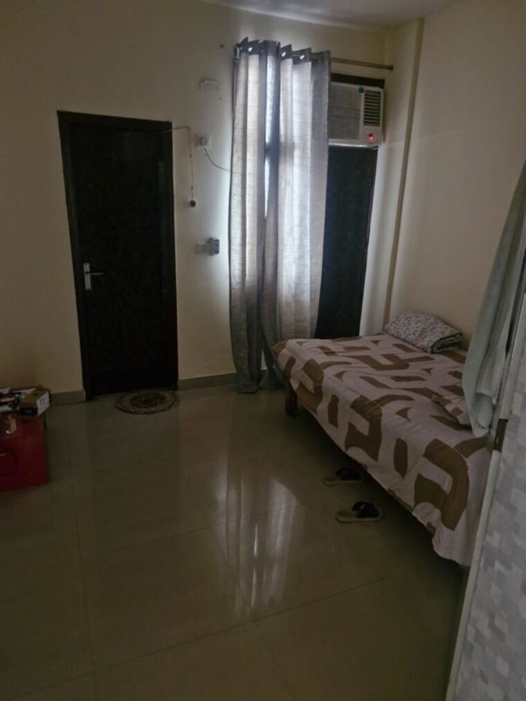 Living Room, sector 45 3 Bedroom 1300 Sq.Ft. Apartment In Sector 45 Faridabad 10122478