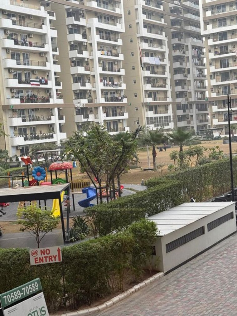 Exterior View, international airport road 3 Bedroom 2100 Sq.Ft. Apartment In International Airport Road Zirakpur 10122481
