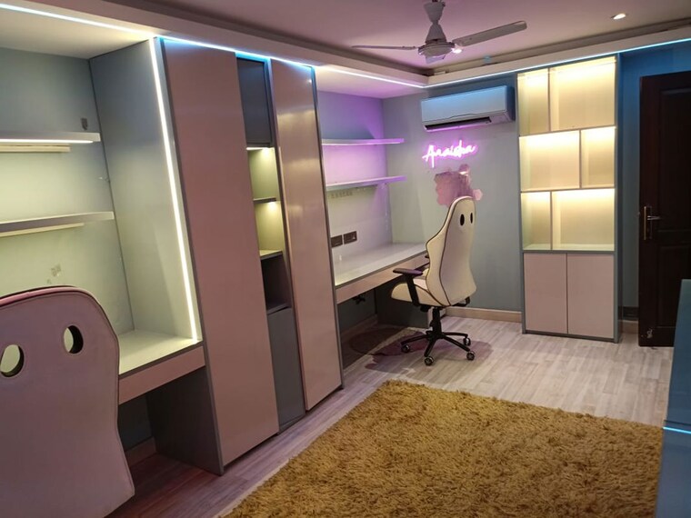 Kitchen, greater kailash ii 4 Bedroom 500 Sq.Yd. Builder Floor In Greater Kailash ii Delhi 10122486