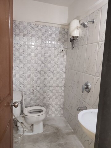 Bathroom in 2 BHK Apartment at Kandivali East – for Rent