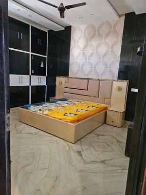 Bedroom in 1 BHK Builder Floor at Sector 13 – for Rent