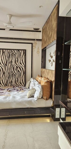 Bedroom in 4 BHK Apartment at Hiranandani Gardens, Powai – for Rent