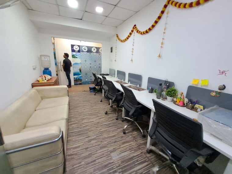 Gym, sector 63 Commercial Office Space 300 Sq.Ft. In Sector 63 Noida 10122294