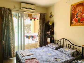 Bedroom in 2 BHK Apartment at Powai – for Rent