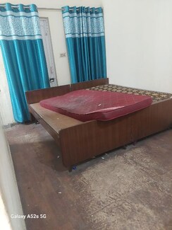 1 Rk+ Pooja Room Apartment For Rent in Adchini