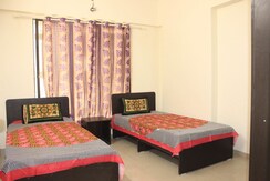 Pg For Rent in Evershine Nagar