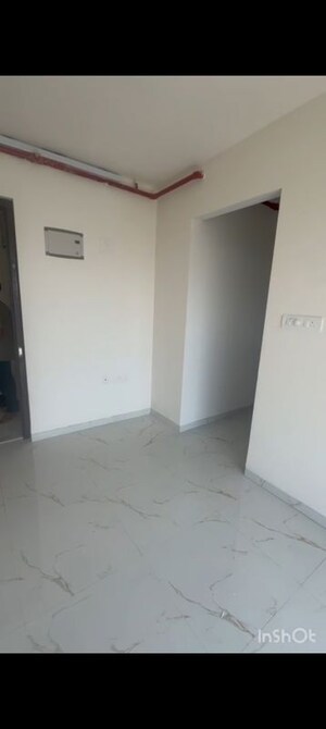 Room in 1 BHK Apartment at Dadar West – for Rent
