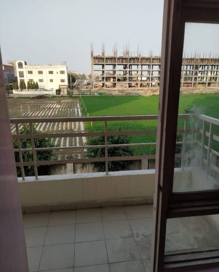 Balcony, ansal-plaza-chiranjiv-vihar 2 Bedroom 955 Sq.Ft. Apartment In Chiranjiv Vihar Ghaziabad 10122550