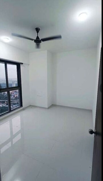 Room in 1 BHK Apartment at Runwal Eirene, Balkum Pada – for Rent