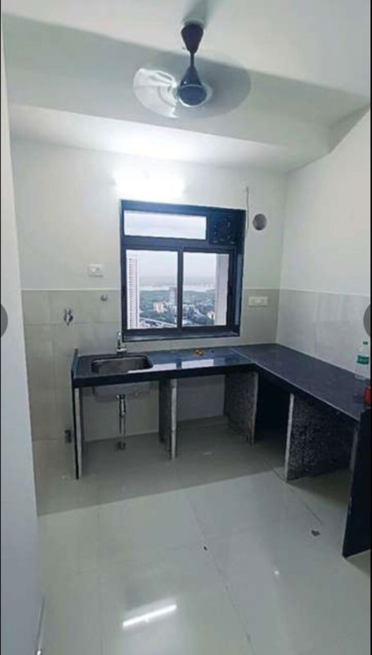 Kitchen, runwal-eirene 1 Bedroom 423 Sq.Ft. Apartment In Balkum Pada Thane 10122606