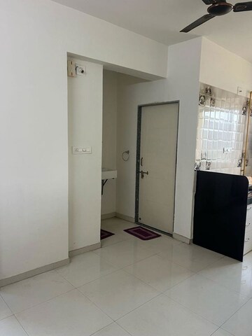 Room in 2 BHK Apartment at Sargasan – for Rent
