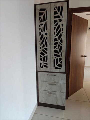 Furnished Amenities in 2 BHK Apartment at Prestige Finsbury Park Hyde, Bagaluru – for Rent