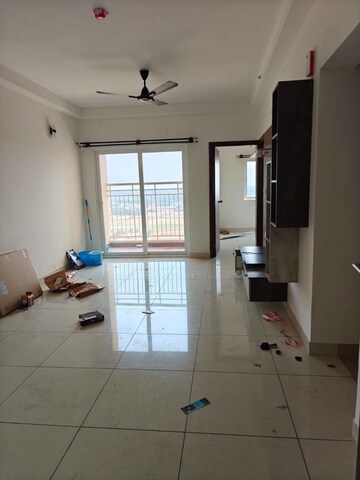 Living Room in 2 BHK Apartment at Prestige Finsbury Park Hyde, Bagaluru – for Rent