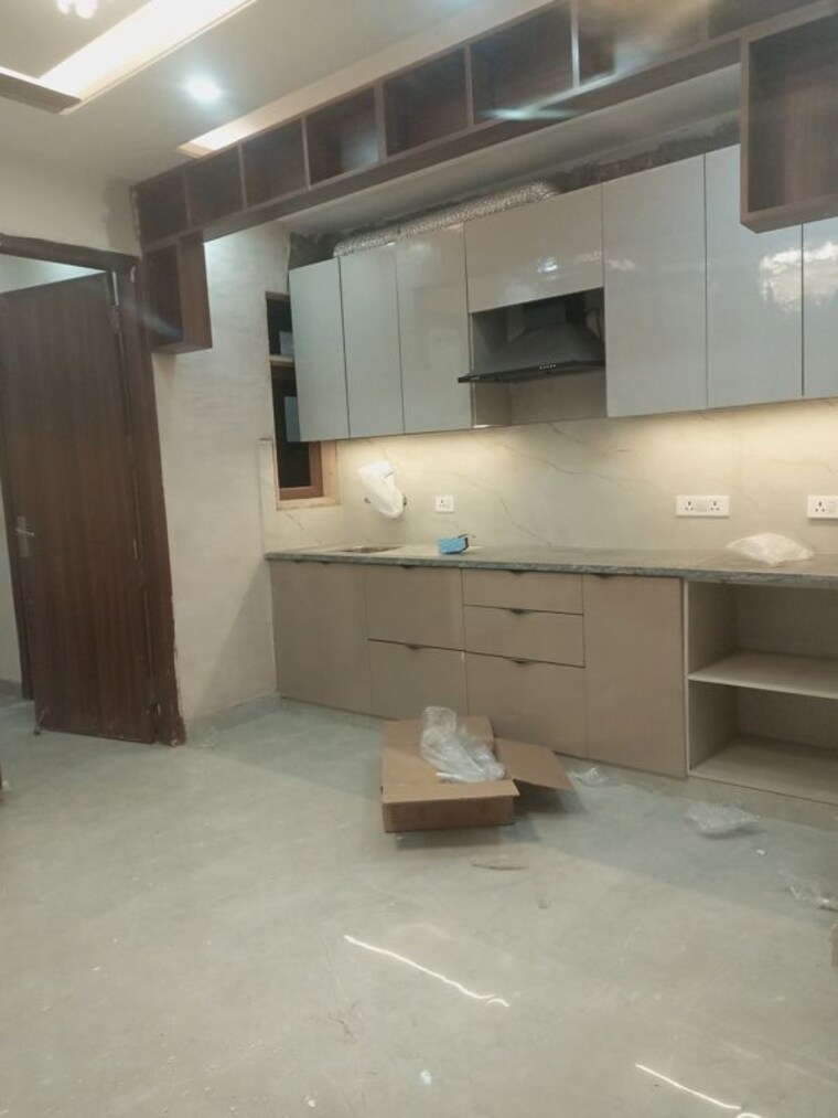 Kitchen, sector 73 1 Bedroom 550 Sq.Ft. Builder Floor In Sector 73 Noida 10122635