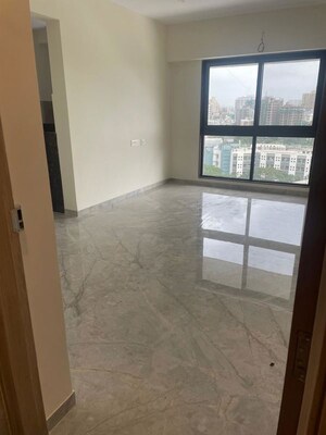 1 BHK Apartment For Rent in Malad West