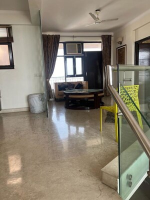 Gym in 4 BHK Apartment at Sector 51 – for Rent