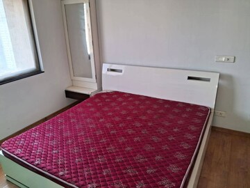 Bedroom in 2 BHK Apartment at Phase 1 – for Rent