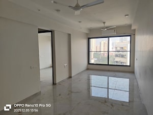 Room in 3 BHK Apartment at Powai – for Rent