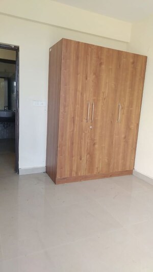 Room in 3 BHK Apartment at Ansal Height 86, Sector 86 – for Rent